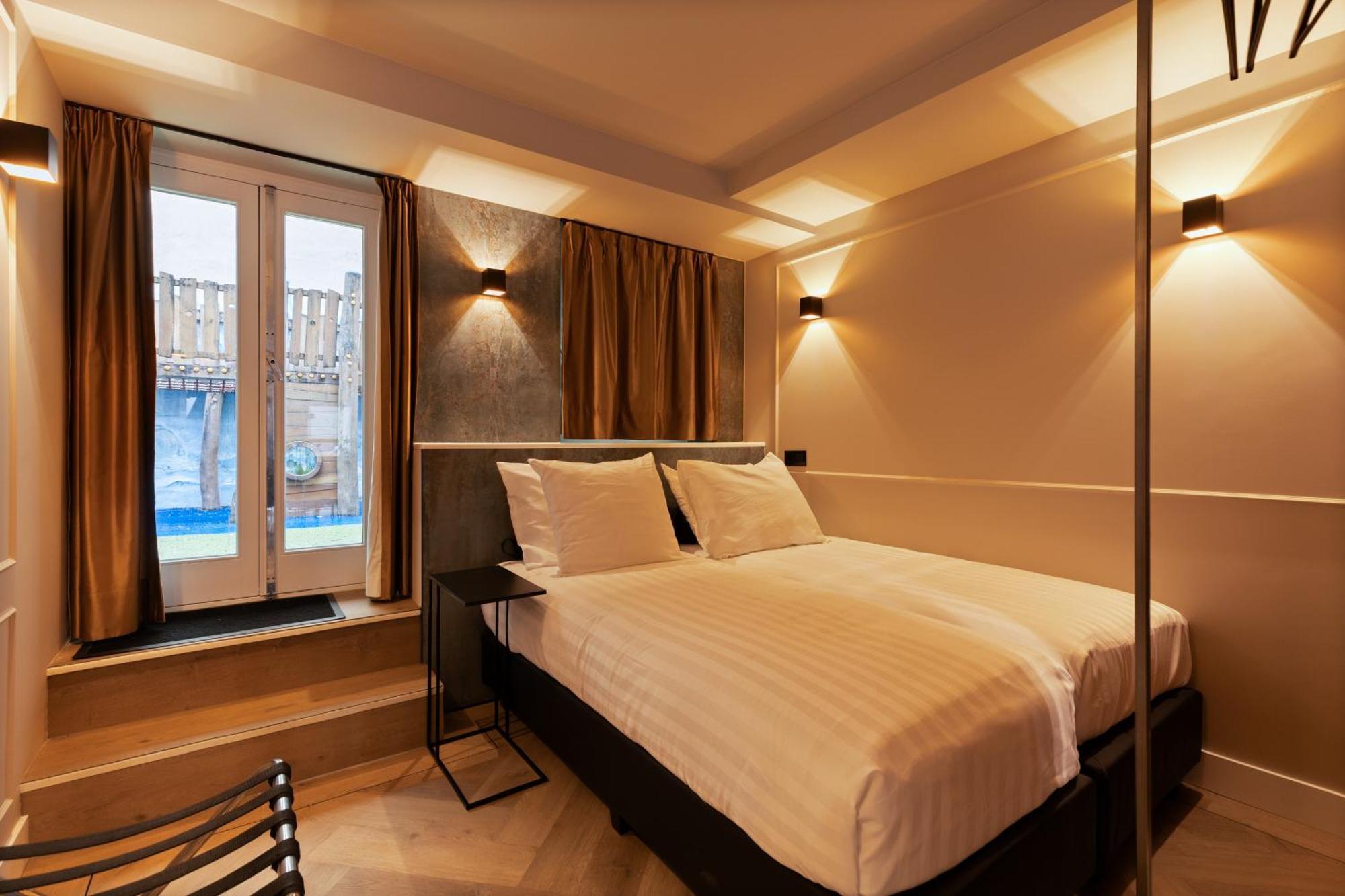 Midtown Hotel Royal Room アムステルダム エクステリア 写真